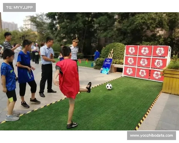 社区足球项目引入简易数据追踪设备,推广基于数据的攻防理念。